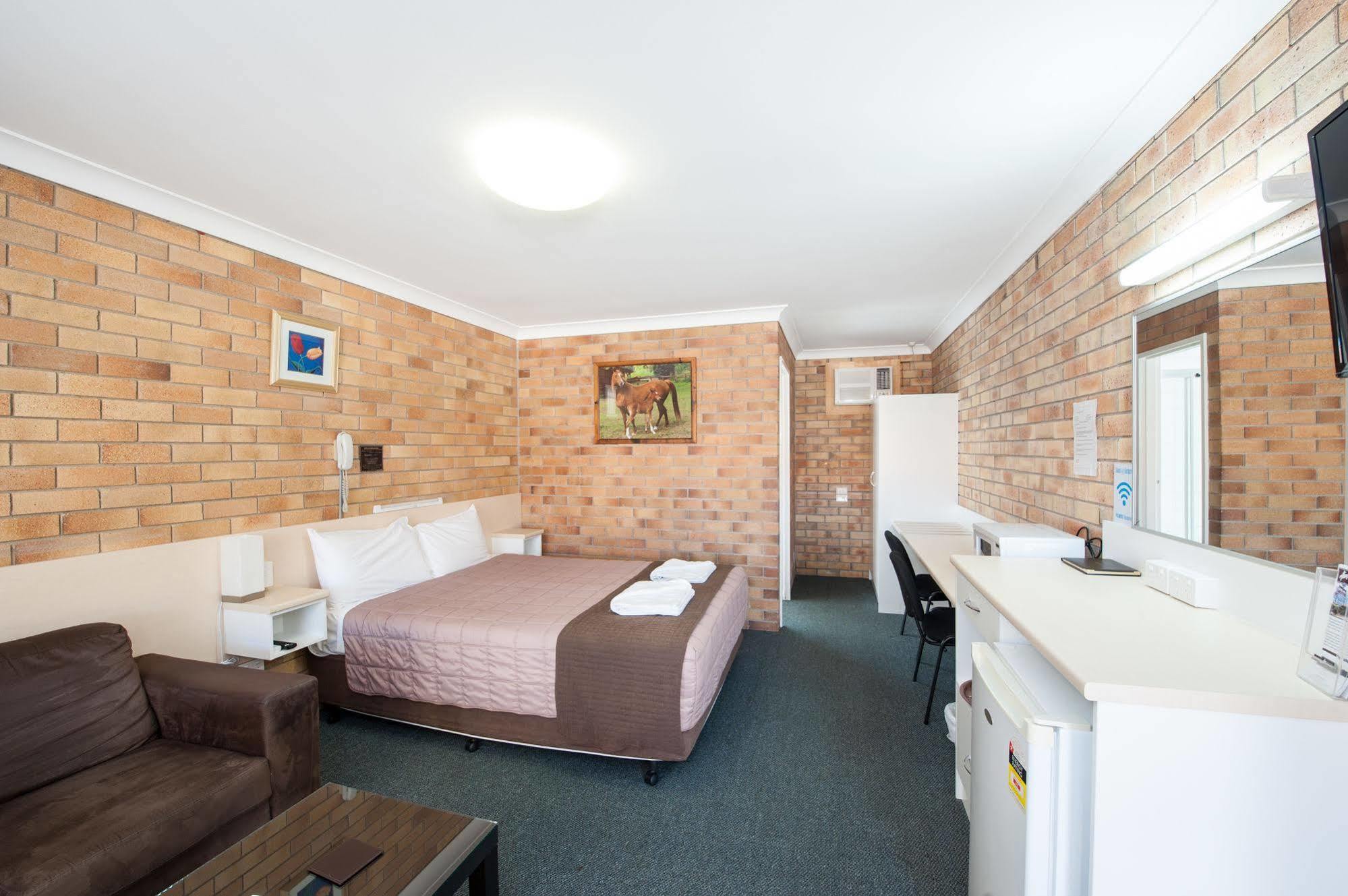 Buckaroo Motor Inn Уоруик Екстериор снимка