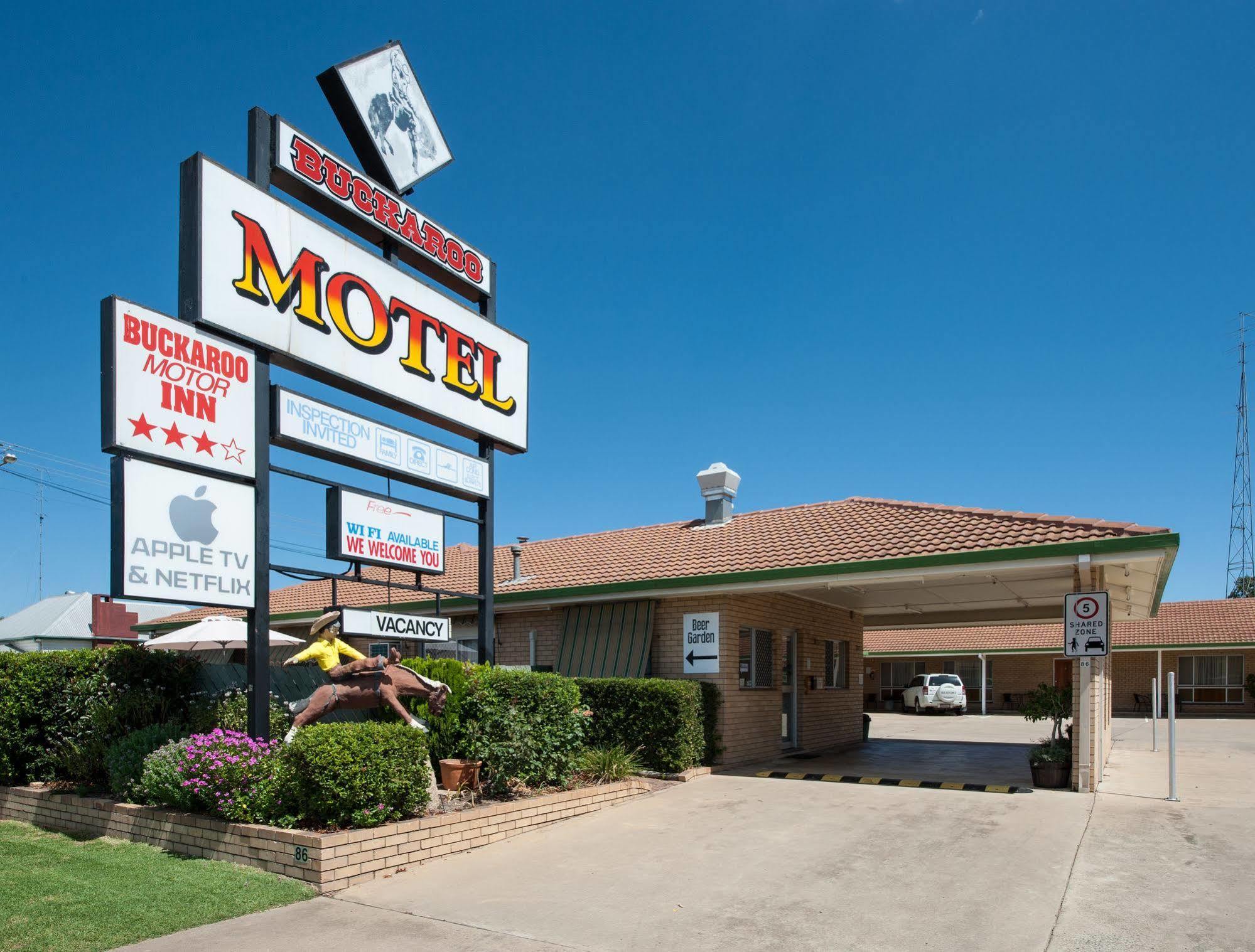 Buckaroo Motor Inn Уоруик Екстериор снимка